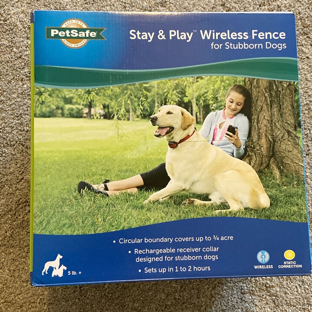 PetSafe Stay & Play WIRELESS Fence for Stubborn Dogs (3/4 Acre!)